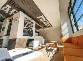 巴黎意大利广场鹌鹑之丘宜必思尚品酒店 