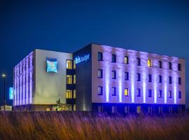 ibis budget Troyes Est，位于Saint-Parres-aux-Tertres的带停车场的酒店