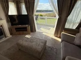 No38 - The Waterfront Sandy Bay