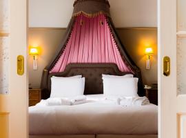 穆兰巴黎中心美居酒店，位于穆兰的酒店