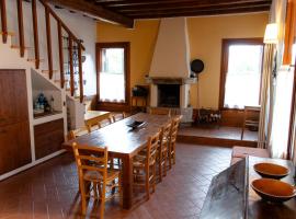 Arquà Secret Chalet，位于阿尔库阿佩特拉尔卡的酒店