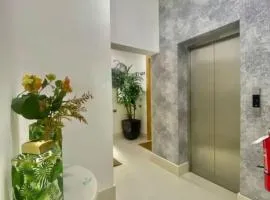 Cozy, City Center Condo