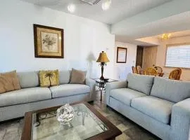 Bay Tree cozy 2BR condo on the ground floor