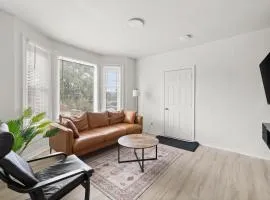 New Build Sunny 2 Bedroom Unit