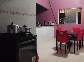 Casa com varanda，位于巴卡雷纳的酒店