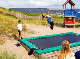 2 person holiday home in Ringkøbing，位于灵克宾的酒店