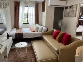 Dainty Den LS217- Chic & Relaxing Stay Near Enchanted Kingdom