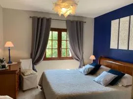 Chambres d'hôtes avec piscine et parking aux portes de la Sologne - FR-1-590-499