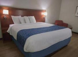 TravelodgeInn，位于彼得斯堡的酒店