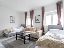 Spacious 2 - Room Apartment - 6 Guests, 24h Check-in, Near Vienna