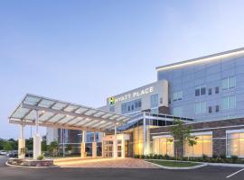 坎通凯悦广场酒店，位于Lake Cable的酒店