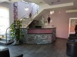Hostel Kristal