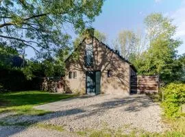 Stylish vacation home with hot tub and sauna