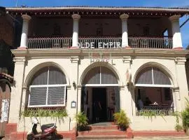 Olde Empire Hotel