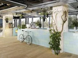 柏林比基尼25小时酒店