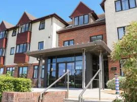 Marine Court First Floor Double with Shower Room