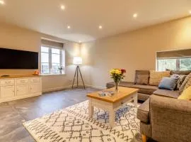 White House Lodges - Meadow