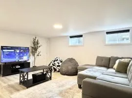 Ste-Foy urban area - 4 bedrooms - Spa - EV chrger