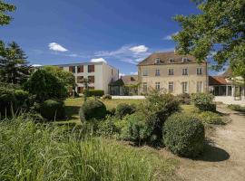 ibis Styles Dijon Sud Domaine De Beauregard 21600 Longvic，位于朗维克的酒店