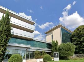 JR Hotels Gigli Firenze，位于卡莱扎诺的酒店