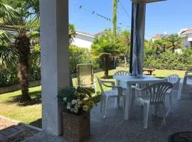 Comfortable villa near the beach