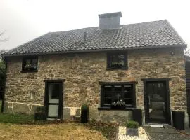 Stylish Stay with Pool, Jalhay