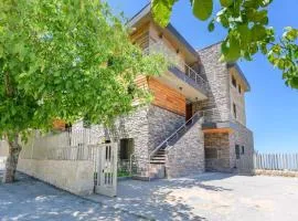 Lumber's 3-Bedroom House with Garden in Bakish