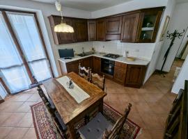 Piacevole alloggio di montagna per 4 persone，位于利莫内皮埃蒙特的酒店