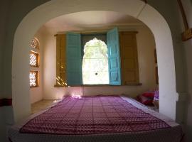 Nest & Rest，位于布什格尔的酒店