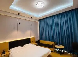 Times Mansion king size standard room