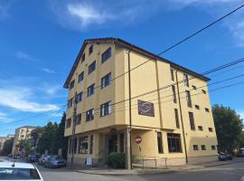 达沃斯酒店，位于德瓦的酒店