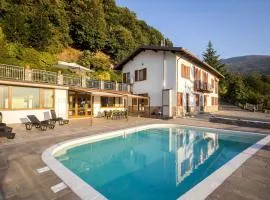 Lakeside Mansion with Pool