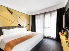 Zprime智尚臻选杭州西湖延安路湖滨酒店