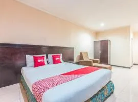 OYO 94759 Hotel Taman Cibinong