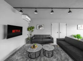 WhiteGarden YIG STAY