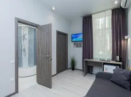 Seven Apart Hotel
