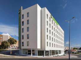 B&B HOTEL Setúbal Bonfim，位于塞图巴尔的酒店
