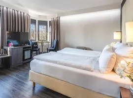 布奇霍尔内霍夫广场酒店