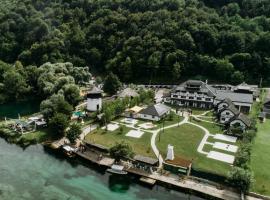 Turističko naselje Natura Art-Hotel Opal Art，位于Lohovo的酒店