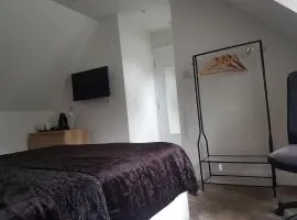 Apple Tree Place B&B