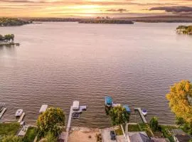 Mineola Bay Lakeview and Access - Fully Furnished Monthly & Seasonal Rental in Fox Lake
