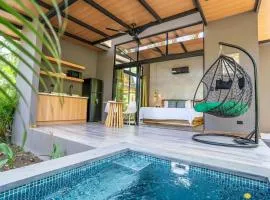 Sombra Bungalow, AC and Plunge Pool near Arrecife