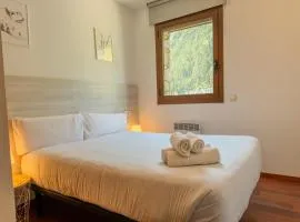 Barthe Holidays I Apartamento moderno 5PAX en Arinsal I Ideal para familias, Parking I Font Blanca