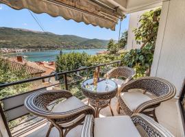 Hot Tub, Lake View, Old Town, Balcony, Parking APT，位于奥赫里德的酒店