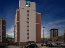 Suburban Studios Charleston - Civic Center，位于查尔斯顿的酒店