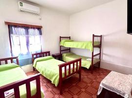 Residencial Doña Pocha，位于菲安巴拉的酒店