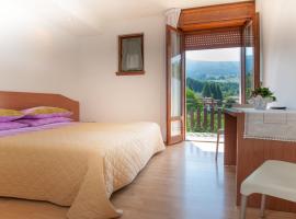 Albergo Sayonara，位于科马诺泰梅的酒店