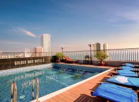 Golden Rain 2 Hotel Nha Trang Beach，位于芽庄的酒店