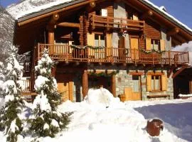 A Cozy Alpine Retreat