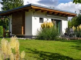 Ferienhaus Kleine Sommerliebe - mit Garten am Radwanderweg